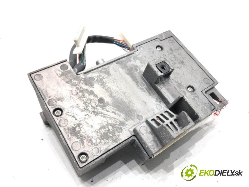 MAZDA CX-5 (KE, GH) 2011 - 2017    2.2 D 4WD (KE2AW) 129 kW [175 KM] olej napędowy 2012 - 2017  blokáda volantu K7400-AZ91D (Ostatné)