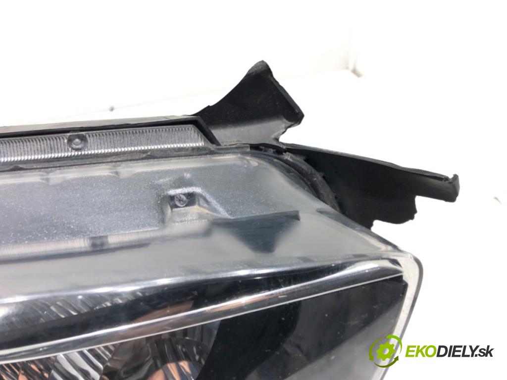 MAZDA CX-5 (KE, GH) 2011 - 2017    2.2 D 4WD (KE2AW) 129 kW [175 KM] olej napędowy 2012 - 2017  Svetlomet pravy predný KR8251030