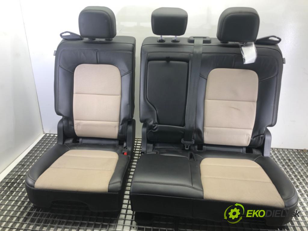 FORD USA ESCAPE IV 2019 - 2024    2.0 B 184kW (250 KM)  Sedadlo druhý rad 