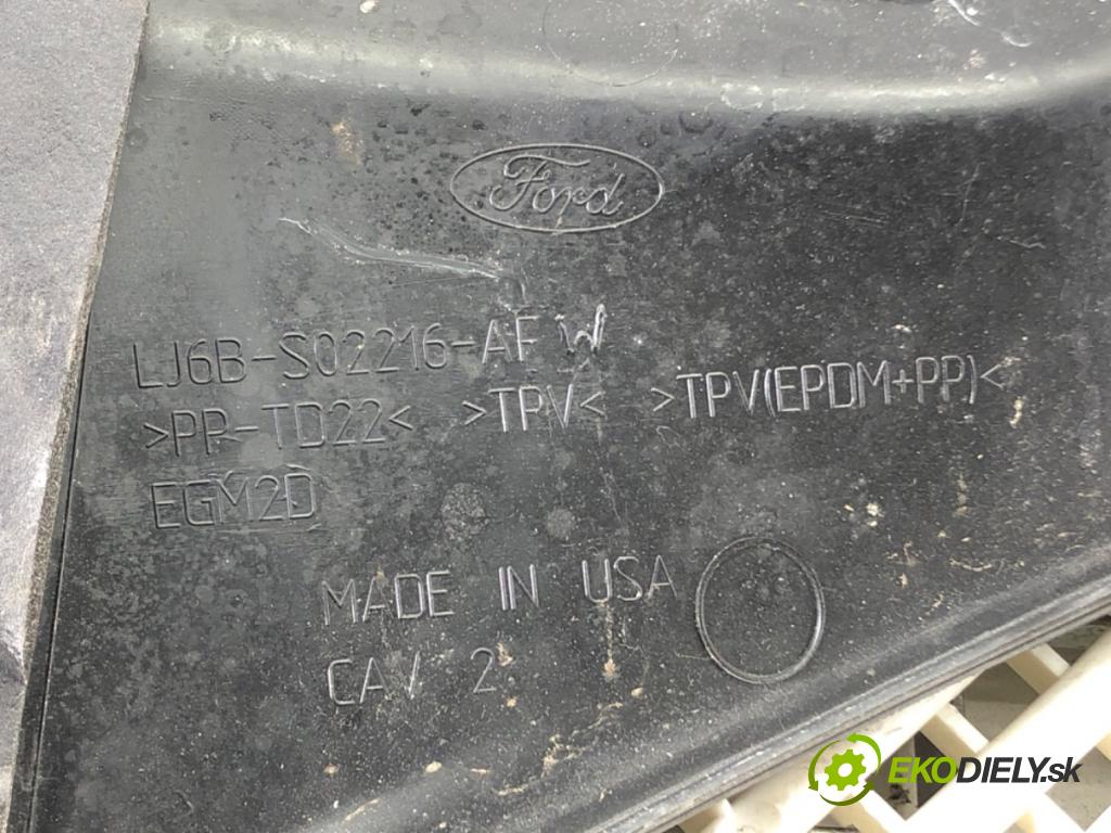 FORD USA ESCAPE IV 2019 - 2024    2.0 B 184kW (250 KM)  Torpédo, plast pod čelné okno LJ6B-S02216-AFW (Torpéda)