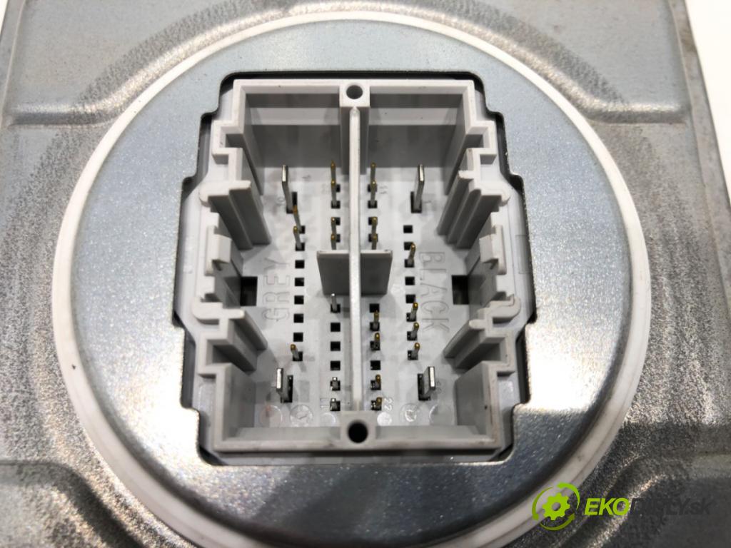 FORD USA ESCAPE IV 2019 - 2024    2.0 B 184kW (250 KM)  Menič XENON JX7B-13B626-AG (Riadiace jednotky xenónu)