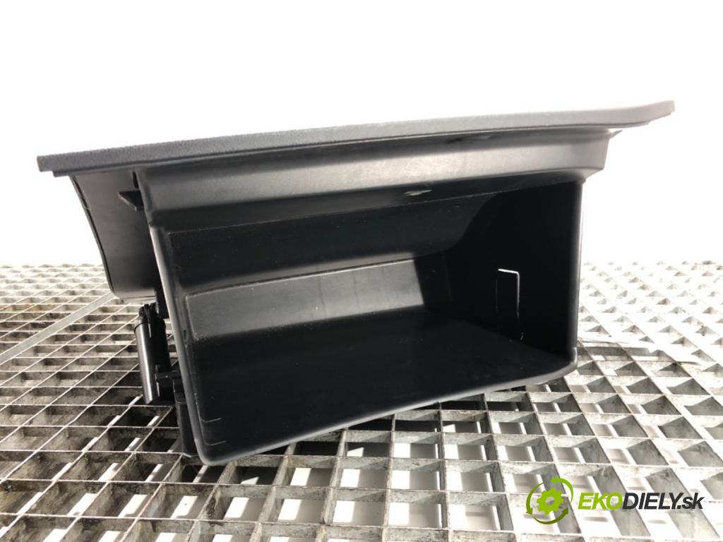 FORD USA ESCAPE IV 2019 - 2024    2.0 B 184kW (250 KM)  Priehradka, kastlík spolujazdca  (Priehradky, kastlíky)