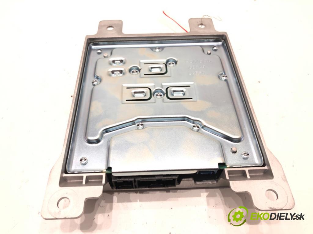 FORD USA ESCAPE IV 2019 - 2024    2.0 B 184kW (250 KM)  Zosilňovač GPB6A (Zosilňovače)