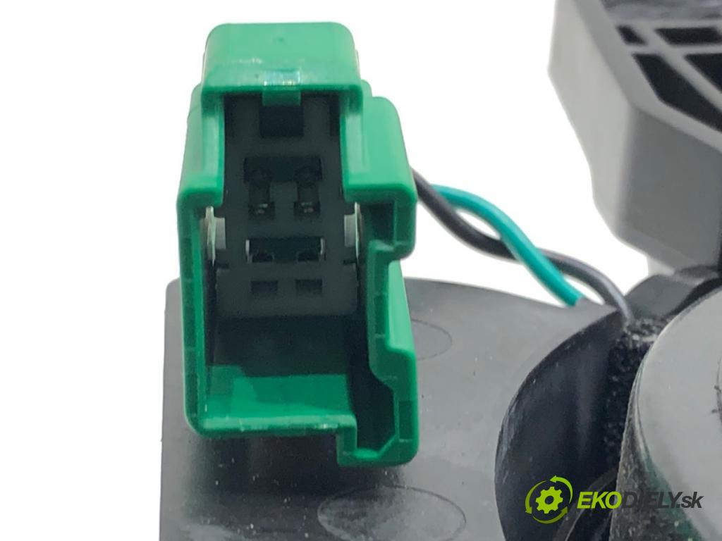 FORD USA ESCAPE IV 2019 - 2024    2.0 B 184kW (250 KM)  subwoofer LJ6T-19A067-AB (Audio zariadenia)