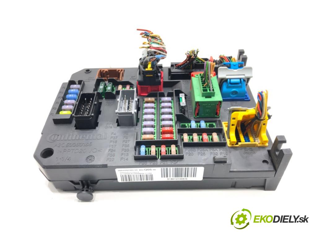 PEUGEOT 508 SW I (8E_) 2010 - 2018    1.6 THP 115 kW [156 KM] benzyna 2010 - 2018  modul BSI 9664992380 (Pojistkové skříňky)