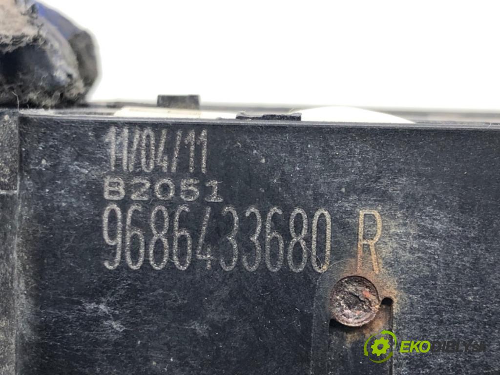 PEUGEOT 508 SW I (8E_) 2010 - 2018    1.6 THP 115 kW [156 KM] benzyna 2010 - 2018  Kľučka vonkajšia pravy zad 9686433680