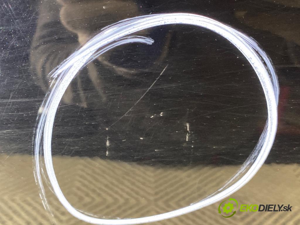 PEUGEOT 508 SW I Kombi 2011 115 kW 1.6 THP 1598 Dvere ľavy zad