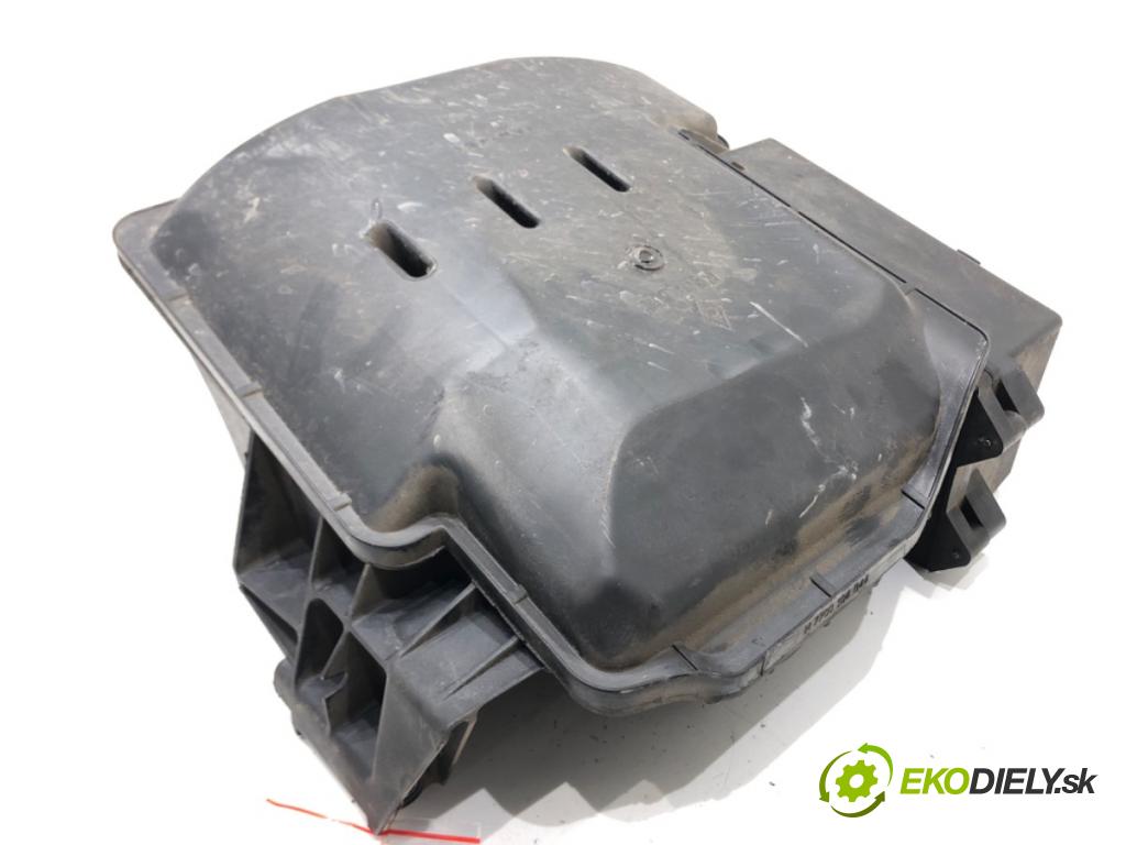 DACIA DUSTER (HS_) 2010 - 2018    1.6 16V 77 kW [105 KM] benzyna 2010 - 2018  Obal filtra vzduchu 8200420871A (Obaly filtrov vzduchu)