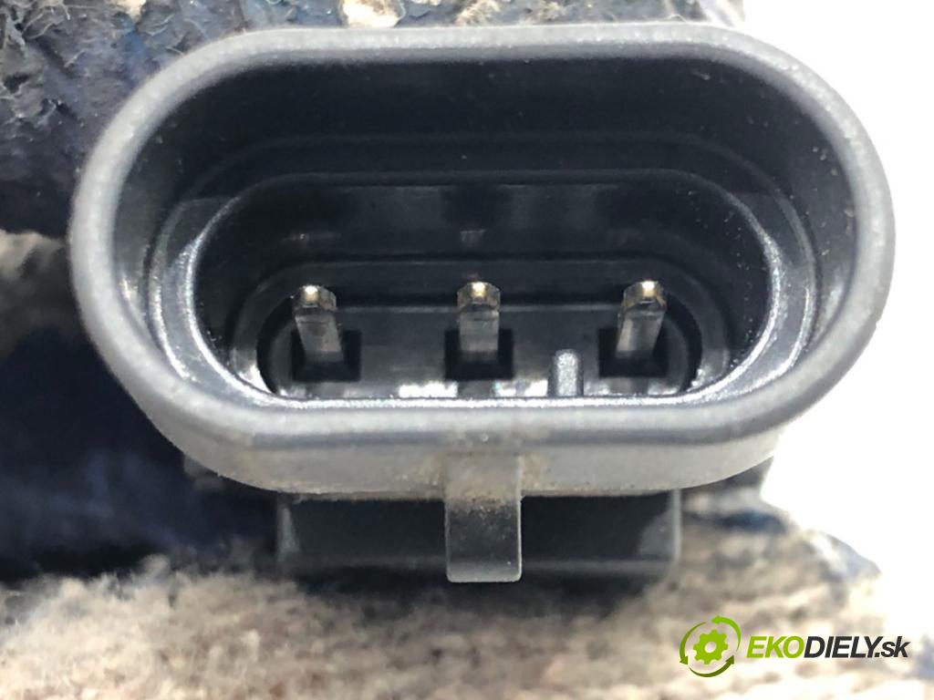 DACIA DUSTER (HS_) 2010 - 2018    1.6 16V 77 kW [105 KM] benzyna 2010 - 2018  Váha vzduchu 8200719629 (Váhy vzduchu)