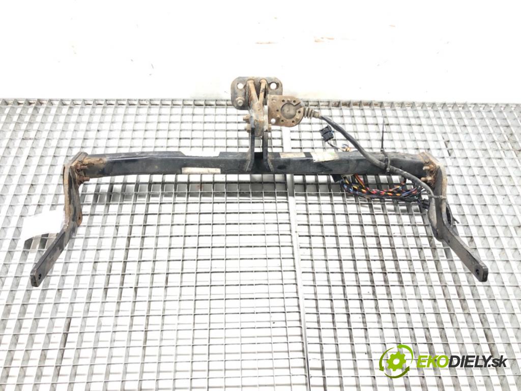 DACIA DUSTER (HS_) 2010 - 2018    1.6 16V 77 kW [105 KM] benzyna 2010 - 2018  Hák tažné zařízení 511608803R (Tažná zařízení)