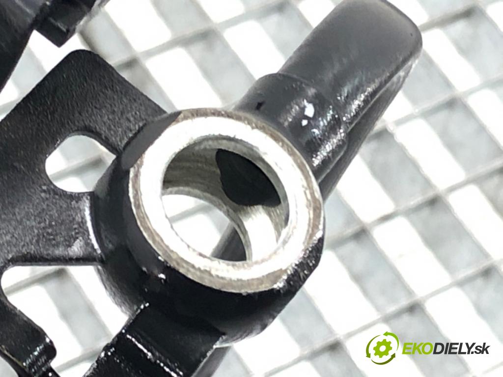 VW GOLF IV (1J1) 1997 - 2008    1.4 16V 55 kW [75 KM] benzyna 1997 - 2004  hadica servočerpadlo  (Rúrky, hadice servočerpadla)