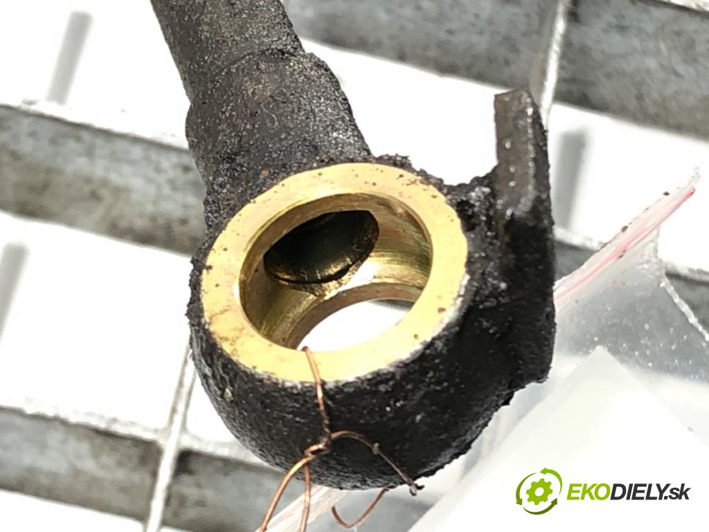 SUZUKI GRAND VITARA II (JT, TE, TD) 2005 - 2022    2.0 Napęd na wszystkie koła (TD54, JB420) 103 kW [140 KM] benzyna 2005 - 2015  hadica servočerpadlo  (Rúrky, hadice servočerpadla)