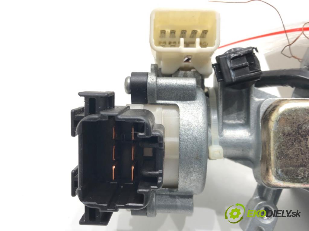 SUZUKI GRAND VITARA II (JT, TE, TD) 2005 - 2022    2.0 Napęd na wszystkie koła (TD54, JB420) 103 kW [140 KM] benzyna 2005 - 2015  spinačka 33970-65J00 (Spínacie skrinky a kľúče)