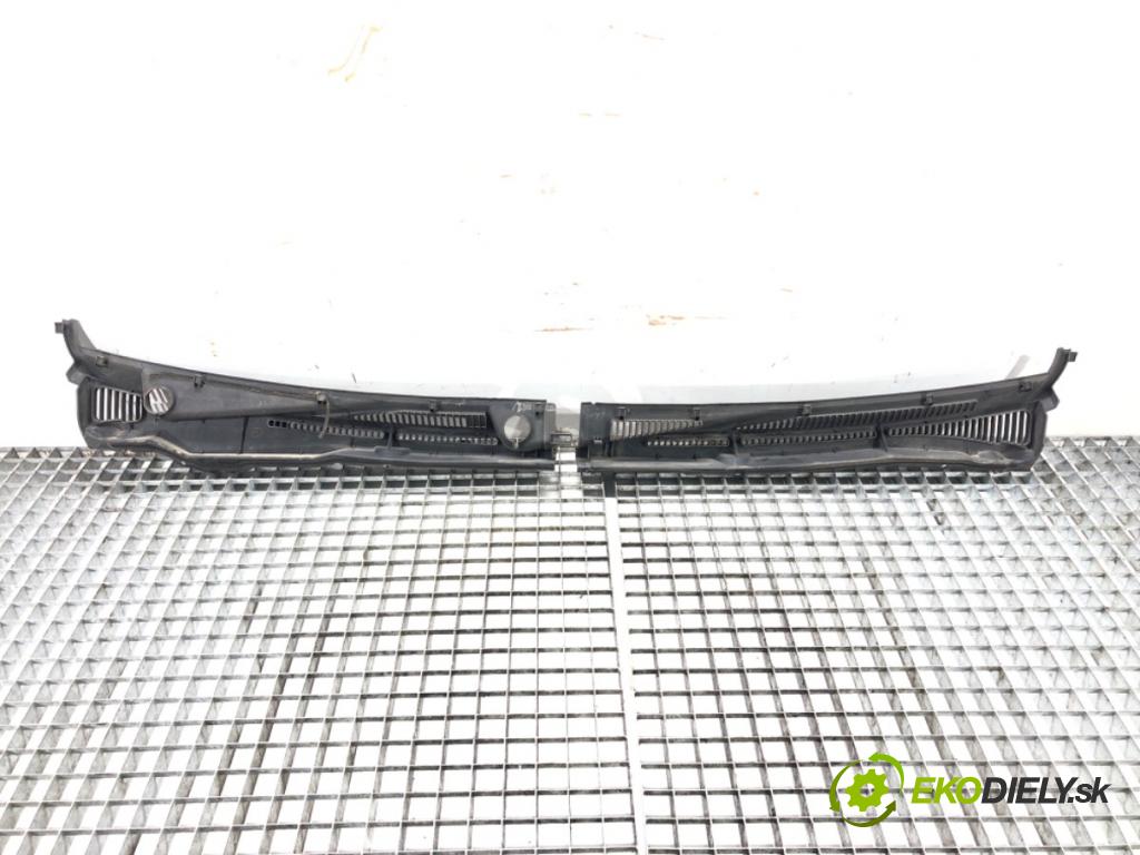 SUZUKI GRAND VITARA II (JT, TE, TD) 2005 - 2022    2.0 Napęd na wszystkie koła (TD54, JB420) 103 kW [140 KM] benzyna 2005 - 2015  Torpédo, plast pod čelné okno 77311-65J0 (Torpéda)