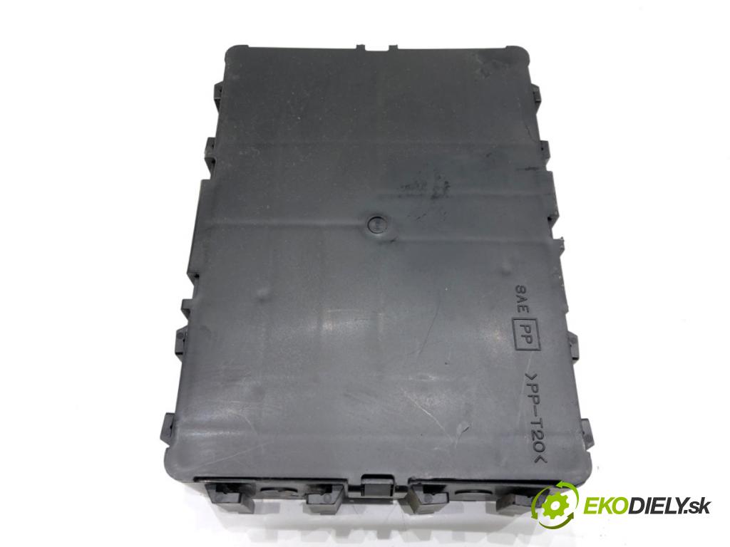 SUZUKI GRAND VITARA II (JT, TE, TD) 2005 - 2022    2.0 Napęd na wszystkie koła (TD54, JB420) 103 kW [140 KM] benzyna 2005 - 2015  Modul komfortu 36770-64JE0 (Moduly komfortu)