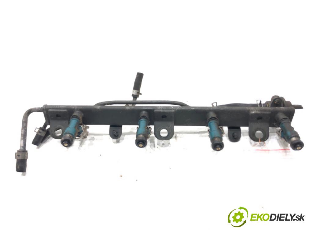 SUZUKI GRAND VITARA II (JT, TE, TD) 2005 - 2022    2.0 Napęd na wszystkie koła (TD54, JB420) 103 kW [140 KM] benzyna 2005 - 2015  Lišta vstrekovacia  (Vstrekovacie lišty)