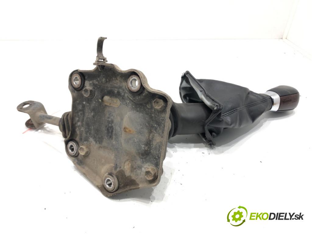 SUZUKI GRAND VITARA II (JT, TE, TD) 2005 - 2022    2.0 Napęd na wszystkie koła (TD54, JB420) 103 kW [140 KM] benzyna 2005 - 2015  Kulisa  (Rýchlostné páky / kulisy)