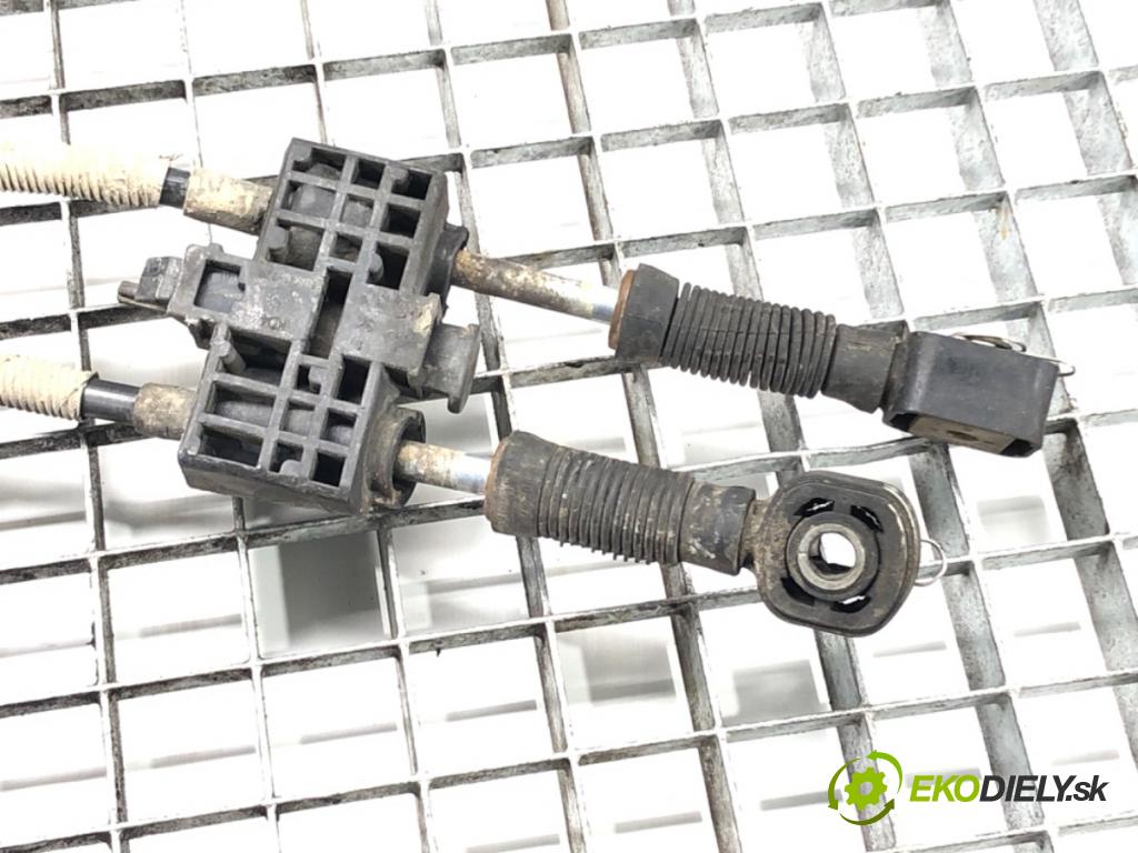 VW TRANSPORTER V Autobus (7HB, 7HJ, 7EB, 7EJ) 2003 - 2015    2.0 TDI 84 kW [114 KM] olej napędowy 2011 - 2015  Kulisa 7H0711113F (Rýchlostné páky / kulisy)