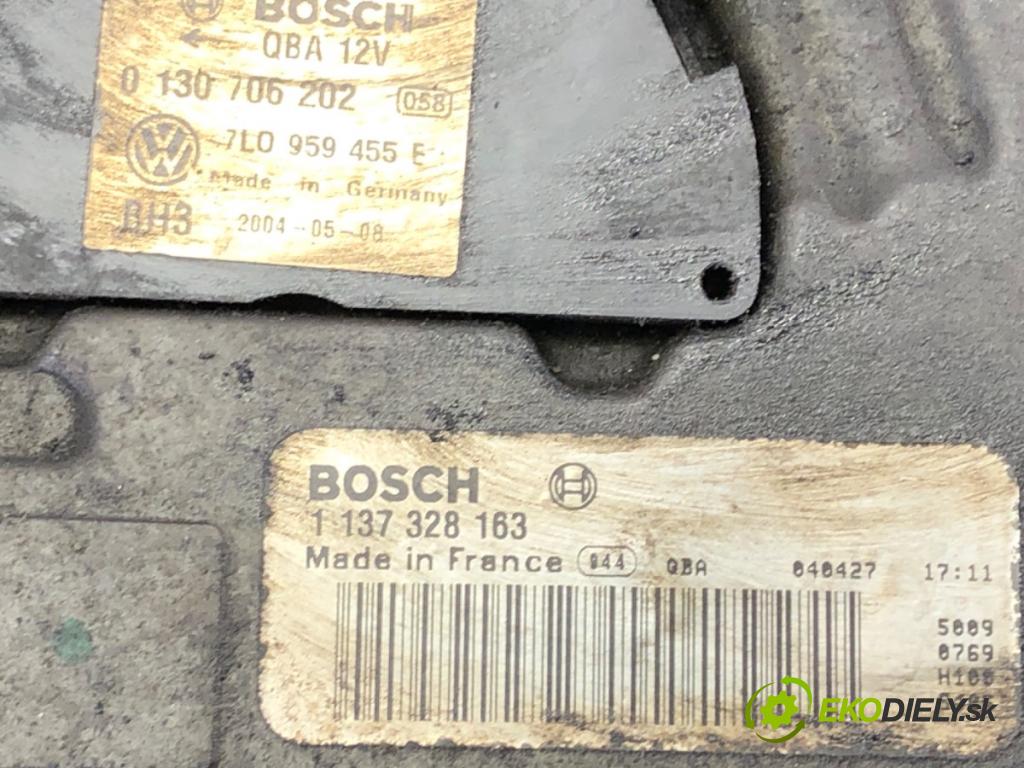 VW TOUAREG (7LA, 7L6, 7L7) 2002 - 2013    5.0 V10 TDI 230 kW [313 KM] olej napędowy 2002 - 2010  ventilátor chladiče 0130706809 7L0121203G (Ventilátory)