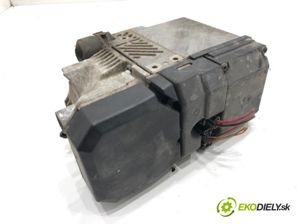 VW TOUAREG (7LA, 7L6, 7L7) 2002 - 2013    5.0 V10 TDI 230 kW [313 KM] olej napędowy 2002 - 2010  Webasto 7L6819008B (Webasto ohřívače)