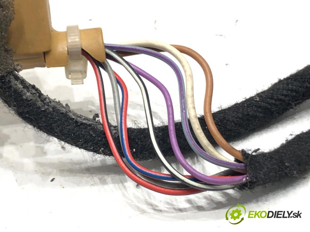 VW TOUAREG SUV 2004 230 kW 5.0 V10 TDI 4921 Spätné zrkadlo ľavy