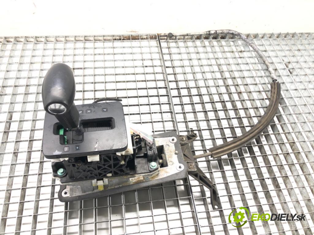 VW TOUAREG (7LA, 7L6, 7L7) 2002 - 2013    5.0 V10 TDI 230 kW [313 KM] olej napędowy 2002 - 2010  Kulisa 7L6713203C (Rýchlostné páky / kulisy)