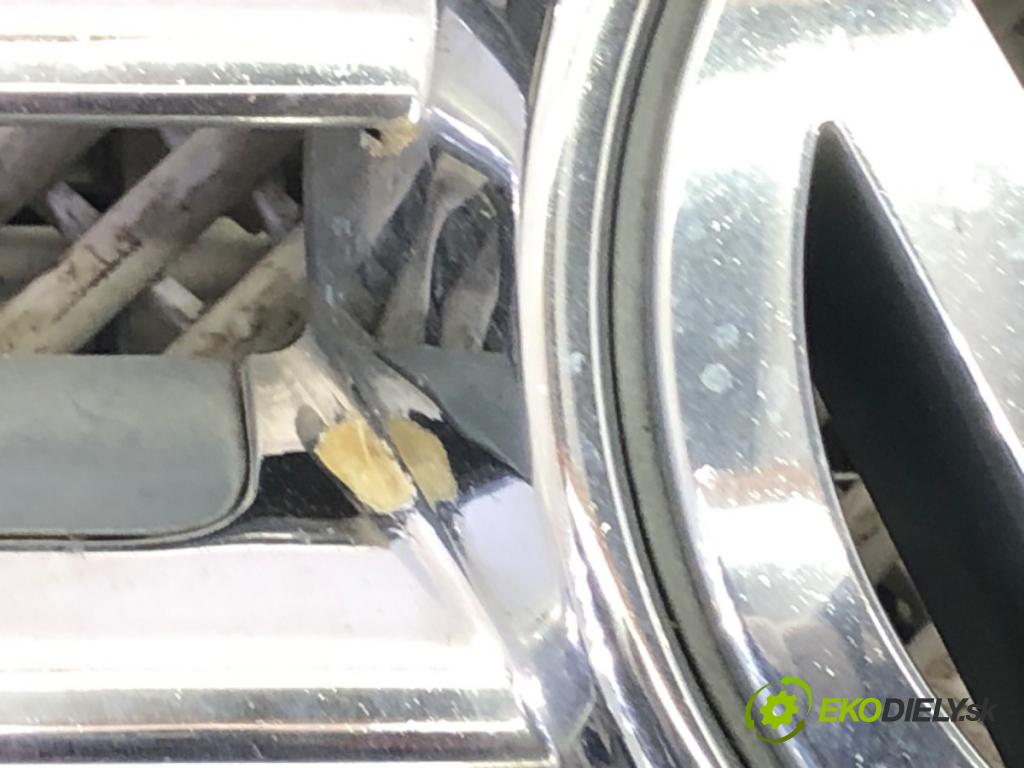 VW TOUAREG (7LA, 7L6, 7L7) 2002 - 2013    5.0 V10 TDI 230 kW [313 KM] olej napędowy 2002 - 2010  mřížka maska  (Mřížky (masky) chladičů)