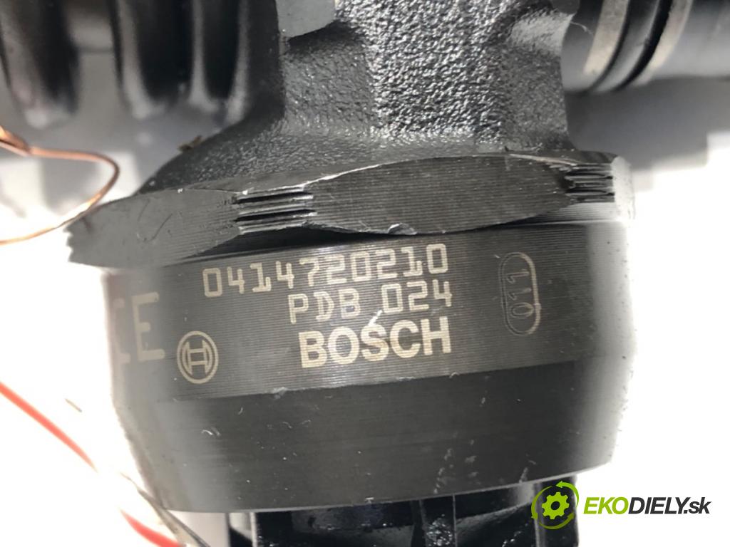 VW TOUAREG (7LA, 7L6, 7L7) 2002 - 2013    5.0 V10 TDI 230 kW [313 KM] olej napędowy 2002 - 2010  Vstrekovač 0414720210 (Vstrekovače)