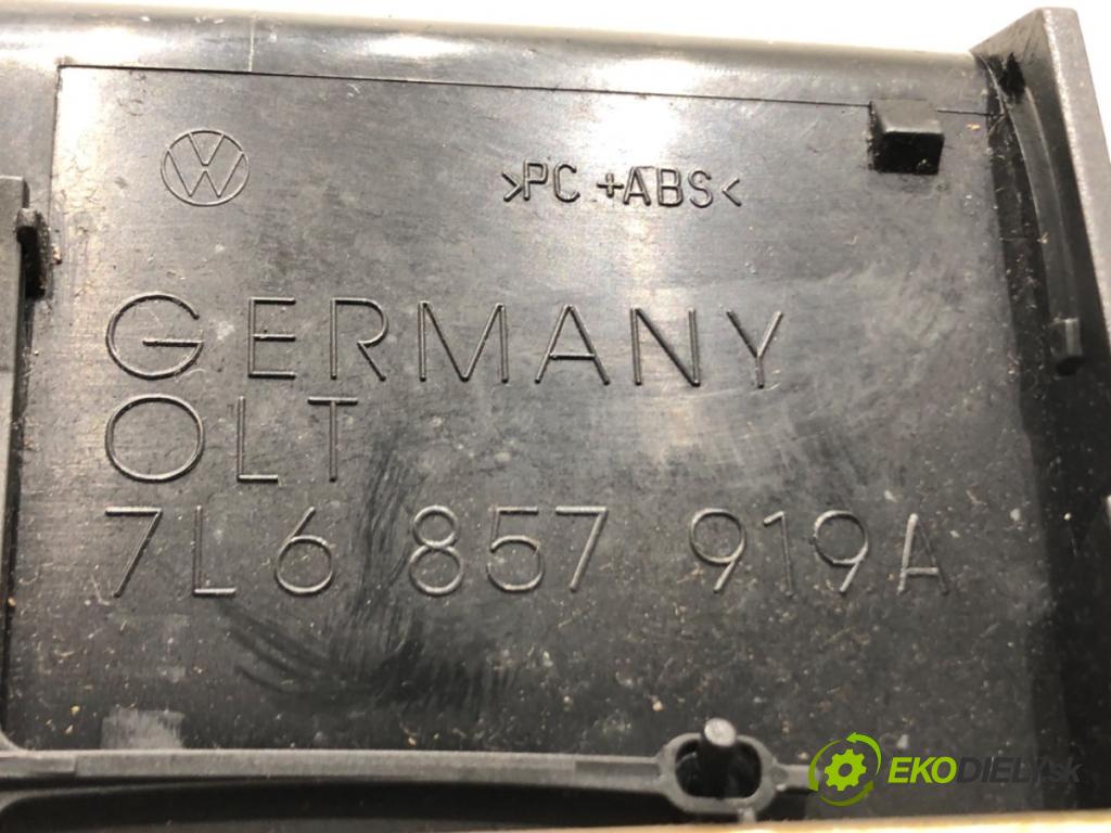 VW TOUAREG (7LA, 7L6, 7L7) 2002 - 2013    5.0 V10 TDI 230 kW [313 KM] olej napędowy 2002 - 2010  Priehradka, kastlík prístrojovky 7L6857919