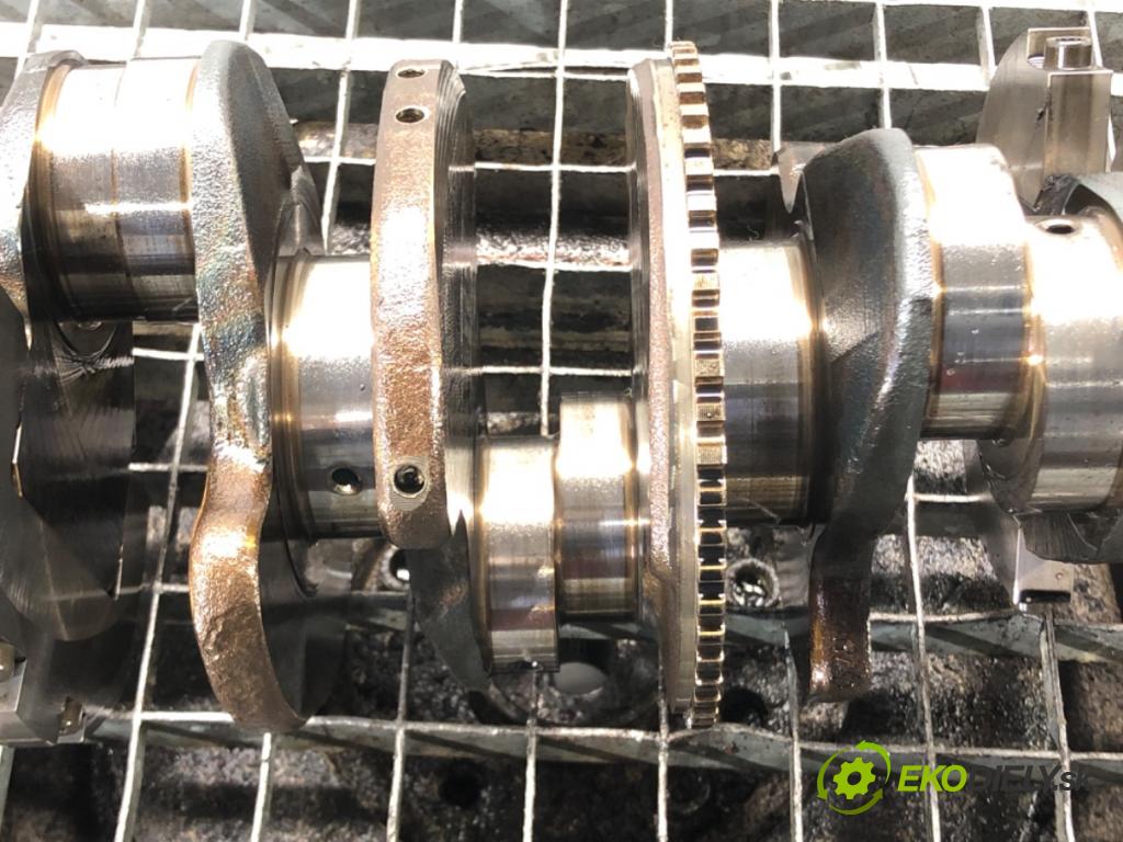 VW TOUAREG (7LA, 7L6, 7L7) 2002 - 2013    5.0 V10 TDI 230 kW [313 KM] olej napędowy 2002 - 2010  Kardaň, hriadeľ KLIKA: AYH (Ostatné)