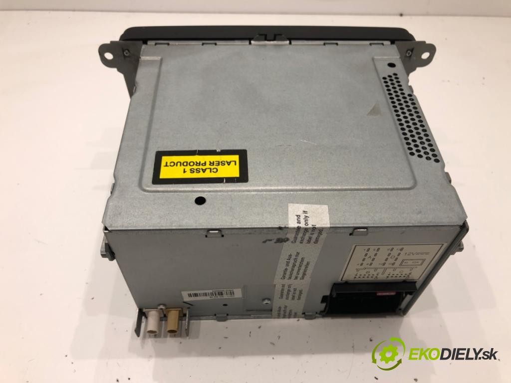 VW PASSAT B6 Variant (3C5) 2005 - 2011    1.9 TDI 77 kW [105 KM] olej napędowy 2005 - 2010  RADIO 1K0035186R (Audio zariadenia)