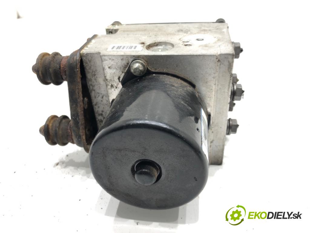 VW PASSAT B6 Variant (3C5) 2005 - 2011    1.9 TDI 77 kW [105 KM] olej napędowy 2005 - 2010  Pumpa ABS 3C0614095P (Pumpy ABS)