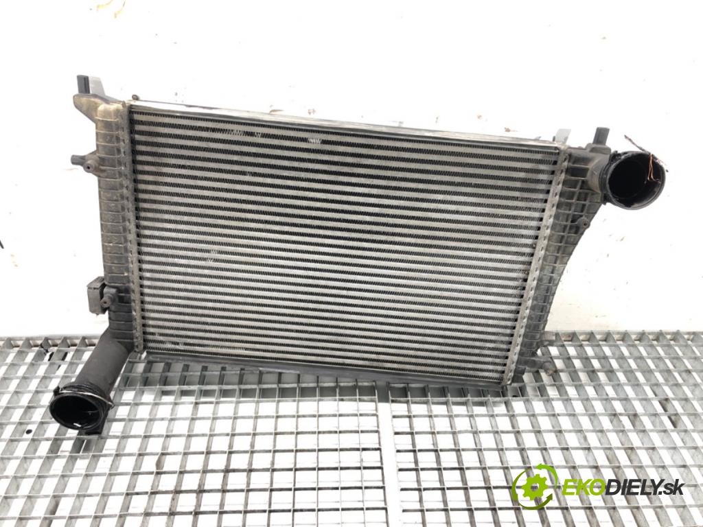 VW PASSAT B6 Variant (3C5) 2005 - 2011    1.9 TDI 77 kW [105 KM] olej napędowy 2005 - 2010  intercooler 3C0145803D (Chladiče nasávaného vzduchu (intercoolery))