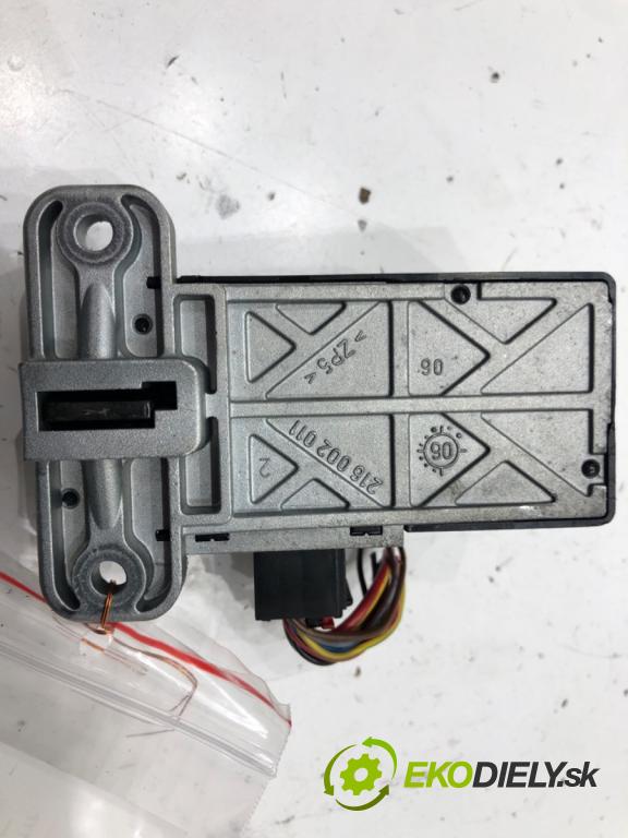 VW PASSAT B6 Variant (3C5) 2005 - 2011    1.9 TDI 77 kW [105 KM] olej napędowy 2005 - 2010  blokáda volantu 3C0905861F (Ostatné)