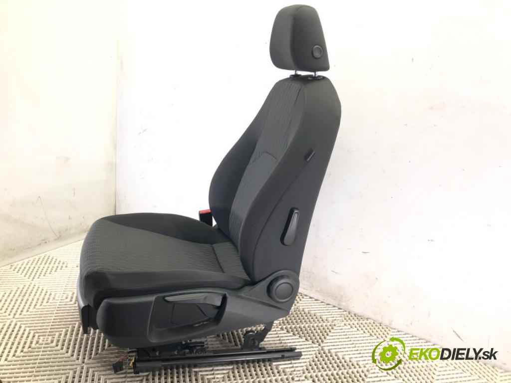 SEAT LEON (5F1) 2012 - 2022    1.6 TDI 77 kW [105 KM] olej napędowy 2012 - 2022  Sedadlo ľavy predný