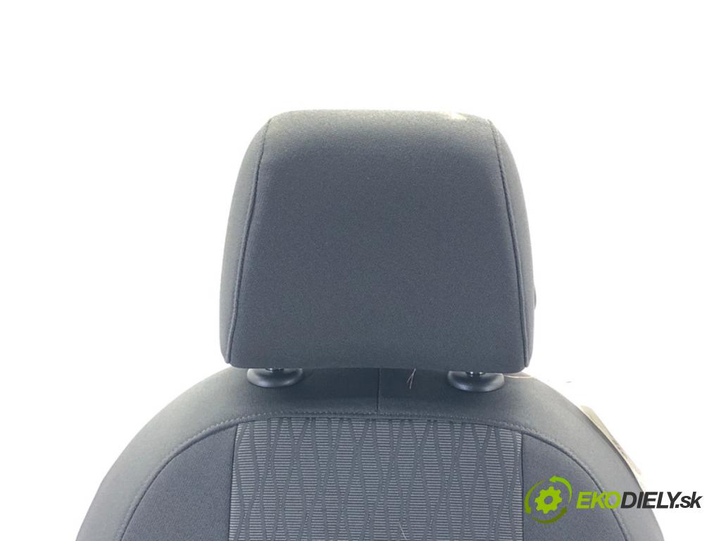 SEAT LEON (5F1) 2012 - 2022    1.6 TDI 77 kW [105 KM] olej napędowy 2012 - 2022  Sedadlo pravy predný