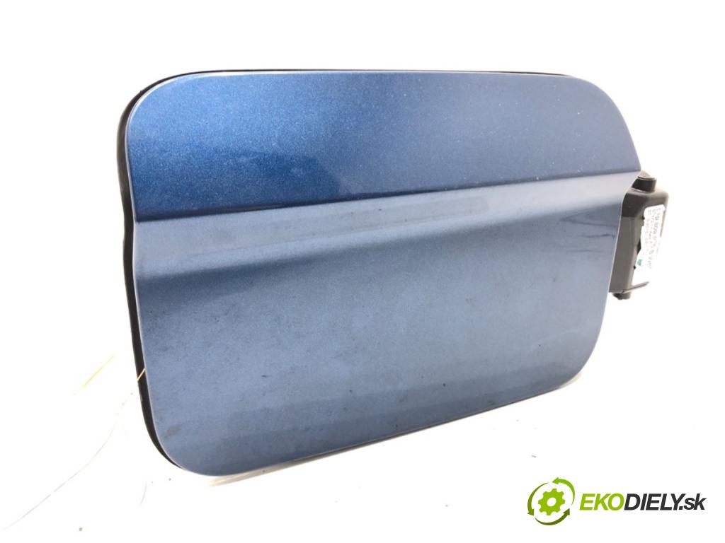 SEAT LEON (5F1) 2012 - 2022    1.6 TDI 77 kW [105 KM] olej napędowy 2012 - 2022  Dvierka nádrže paliva 5F9809905B (Ostatné)