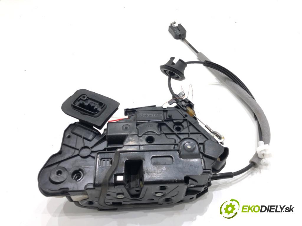 SEAT LEON (5F1) 2012 - 2022    1.6 TDI 77 kW [105 KM] olej napędowy 2012 - 2022  zámok dveře levý přední část 5K1837015E