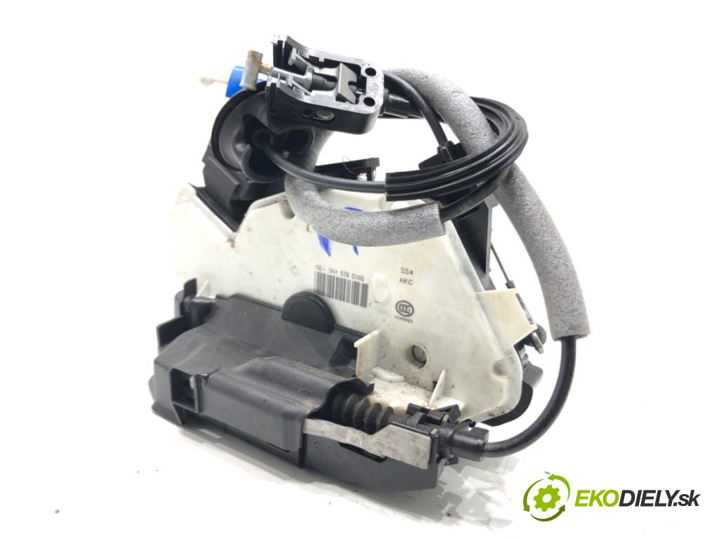 SEAT LEON (5F1) 2012 - 2022    1.6 TDI 77 kW [105 KM] olej napędowy 2012 - 2022  zámok dveře pravý zadní část 5K4839016Q