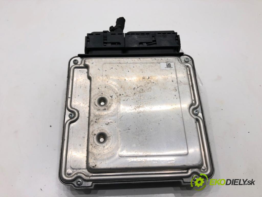 SEAT LEON (5F1) 2012 - 2022    1.6 TDI 77 kW [105 KM] olej napędowy 2012 - 2022  riadiaca jednotka Motor 04L987389B (Riadiace jednotky)