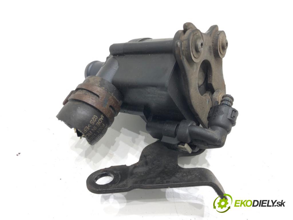 SEAT LEON (5F1) 2012 - 2022    1.6 TDI 77 kW [105 KM] olej napędowy 2012 - 2022  DALŠÍ: pumpa vody 5Q0121591AB (Vodní pumpy)