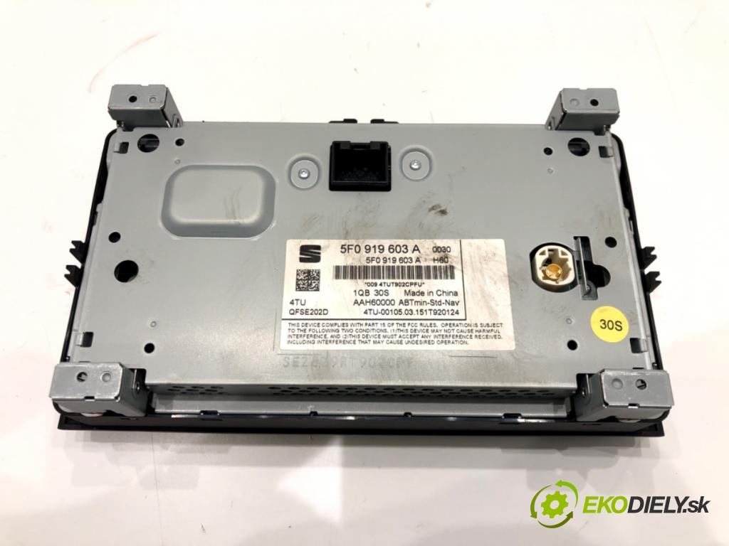 SEAT LEON (5F1) 2012 - 2022    1.6 TDI 77 kW [105 KM] olej napędowy 2012 - 2022  RADIO Navigácia 5F0919603A (Audio zariadenia)