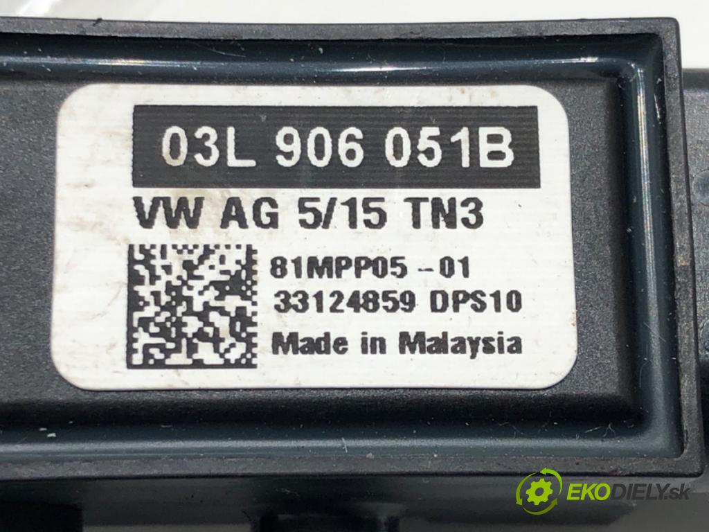 SEAT LEON (5F1) 2012 - 2022    1.6 TDI 77 kW [105 KM] olej napędowy 2012 - 2022  snímač tlaku spalín DPF 03L906051B