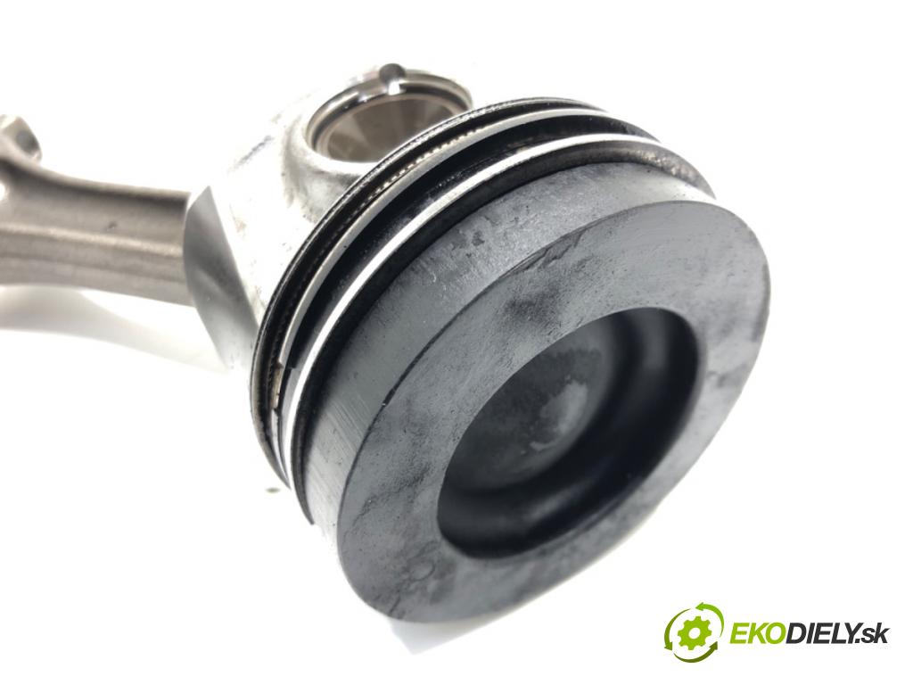 SEAT LEON (5F1) 2012 - 2022    1.6 TDI 77 kW [105 KM] olej napędowy 2012 - 2022  PIEST: ojnica CLH (Piest)