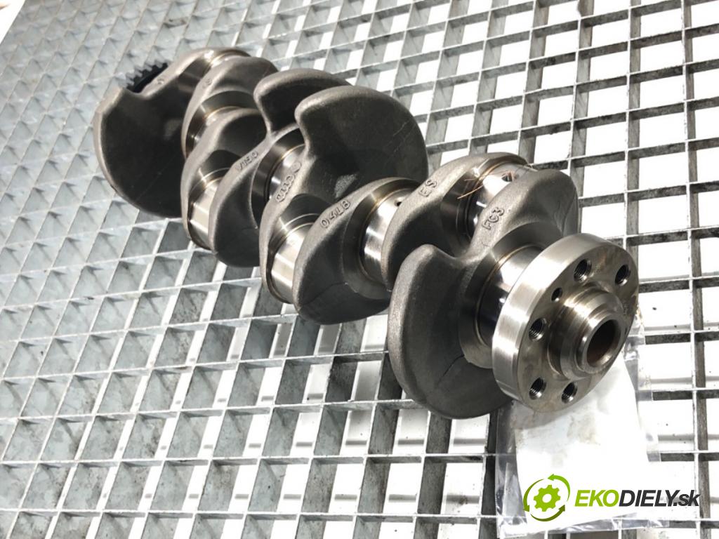 SEAT LEON (5F1) 2012 - 2022    1.6 TDI 77 kW [105 KM] olej napędowy 2012 - 2022  Kardaň, hriadeľ KLIKA: CLH (Ostatné)