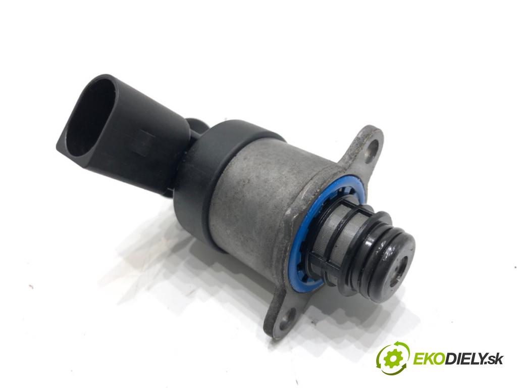 SEAT LEON (5F1) 2012 - 2022    1.6 TDI 77 kW [105 KM] olej napędowy 2012 - 2022  Regulátor tlaku paliva 0928400768 (Ostatné)