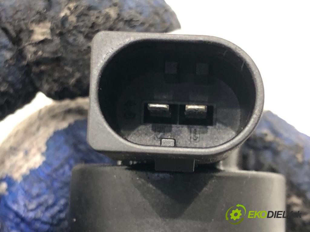 SEAT LEON (5F1) 2012 - 2022    1.6 TDI 77 kW [105 KM] olej napędowy 2012 - 2022  Regulátor tlaku paliva 0928400768 (Ostatné)