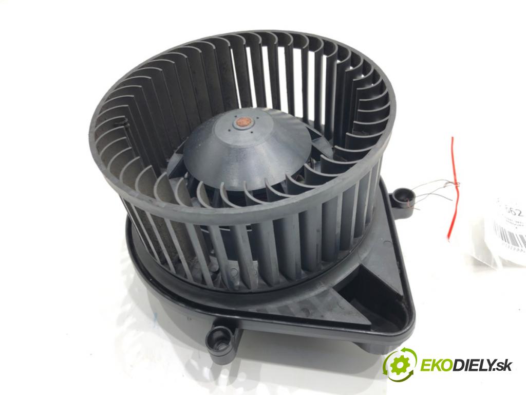 AUDI A4 B7 Avant (8ED) 2004 - 2008    2.0 TDI 125 kW [170 KM] olej napędowy 2006 - 2008  topení 8E1820021E