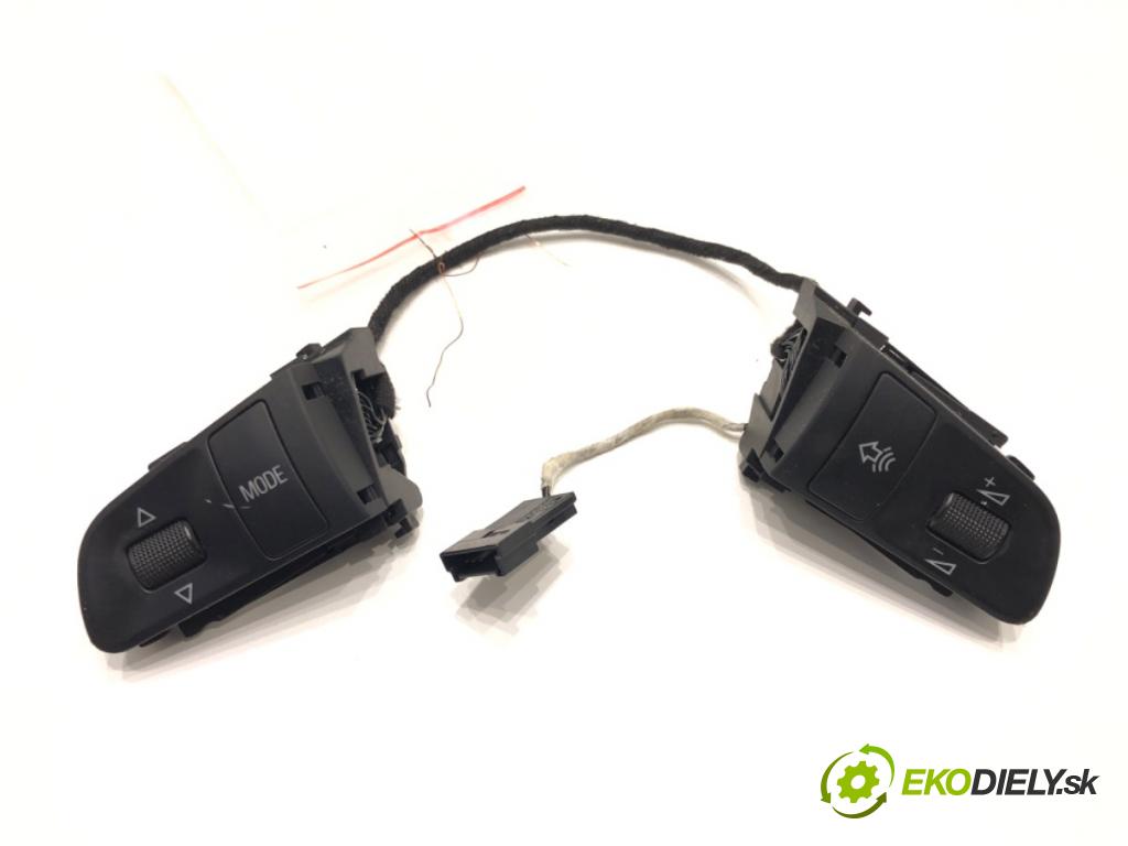 AUDI A4 B7 Avant (8ED) 2004 - 2008    2.0 TDI 125 kW [170 KM] olej napędowy 2006 - 2008  SPÍNAČE: volantu 4F0951527