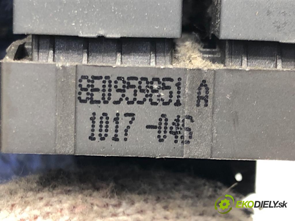 AUDI A4 B7 Avant (8ED) 2004 - 2008    2.0 TDI 125 kW [170 KM] olej napędowy 2006 - 2008  Prepínač okien 8E0959851A (Prepínače, spínače, tlačidlá a ovládače kúrenia)